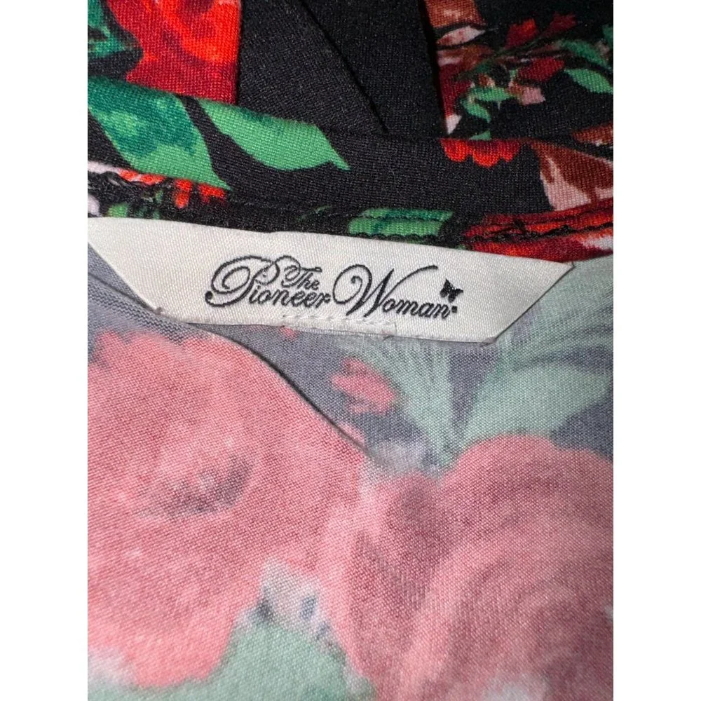 Pioneer Woman Black Tunic with Red Floral Design Women Size Medium - Picture 8 of 10